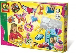 Schmuck gießen und anmalen