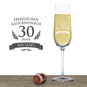 Sektglas zum 30. Geburtstag