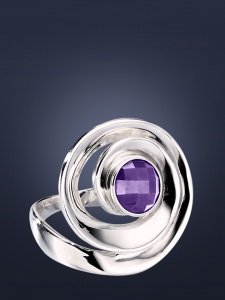 Silberring mit glänzender Spirale