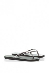 Slip Slop + Metallic-Riemchen