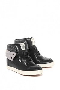 Sneaker Wedges + Umschlag