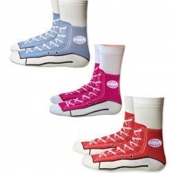 Socken in Basketballschuh Design