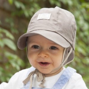 Sonnenhut Baby mit Ohrenschutz beige