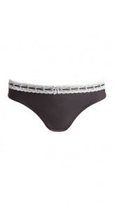 Spitzenverzierter String