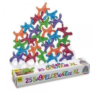 Stapelgeister mit lustigen Gesichtern