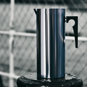 Stelton Kanne mit Eislippe 2L Edelstahl 