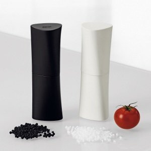 Stelton SET Salzmühle und Pfeffermühle B