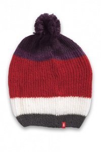 Strickmütze mit Pompon