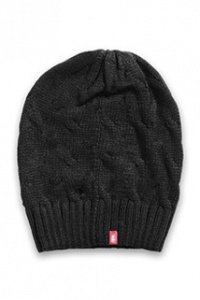 Strickmütze mit Zopfmuster