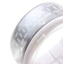 Stylische LED Armbanduhr im futuristisch