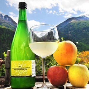 Südtiroler Apfelsaft naturtrüb Kandlwaal