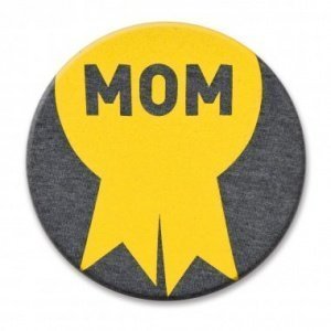 Sweat-Button Mom