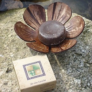 Tanamera Braune Gesichtsseife, 50 g.