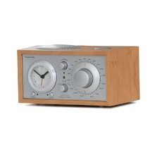Tivoli Audio - Model Three Radiowecker, 