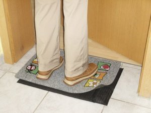 Toni, die sprechende Fußmatte