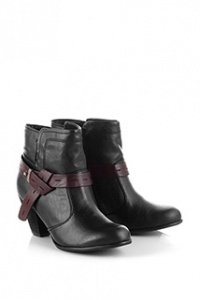 Trend Bootie + Riegel
