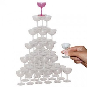 Tussi on Tour - Sektpyramide