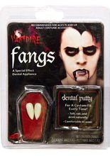 Vampirzähne mit Kleber