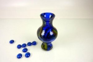 Vase blau 13,5cm mittig dick