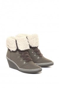 Velours Wedges + Futter