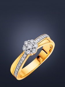 Verspielter Damenring mit Brillanten