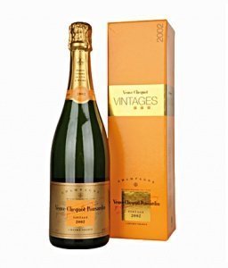 Veuve Clicquot Vintage Rosé in Geschenkp