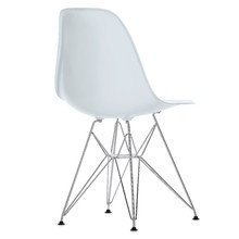 Eames Plastic Side Chair