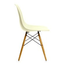 Vitra - Eames Plastic Side Chair DSW, Ah