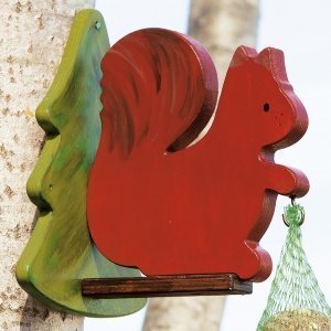 Vogelfütterer Eichhörnchen