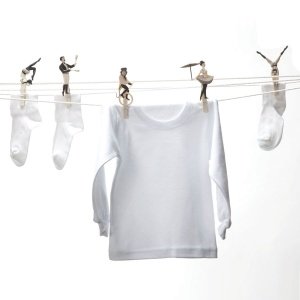 Wäscheklammern - Seiltanz