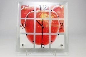 Wanduhr mit Apfeldekor