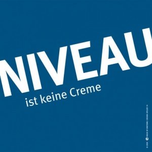 _ WEGPUTZER Mikrofasertuch Text: NIVEAU.