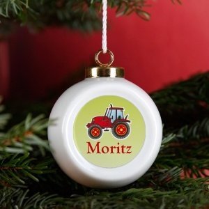 Weihnachtsbaumkugel mit Namensaufdruck und Rotem Traktor