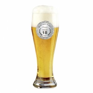 Weizenbierglas *Endlich 18* mit Gravursc