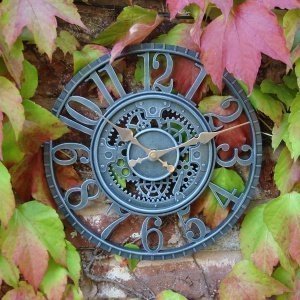 Wetterfeste Wanduhr "Newby"