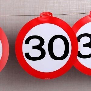 Wimpelkette Verkehrschild *30*