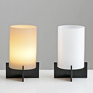 Windlicht aus Opal-Glas