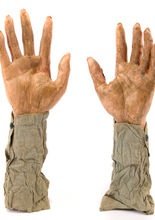 Zombie Hände Halloween-Deko beige-rot