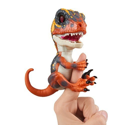 Fingerlings Untamed Velociraptor