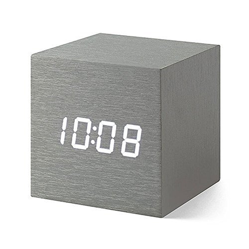 MoMA Wecker Alume Cube Clock