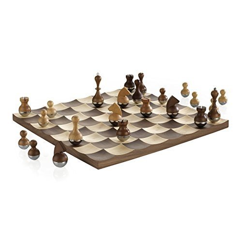 Umbra Wobble Chess Set Walnut