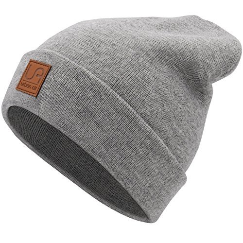 urban air Beanie