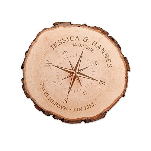 Baumscheibe mit Gravur Kompass mit Namen und Datum