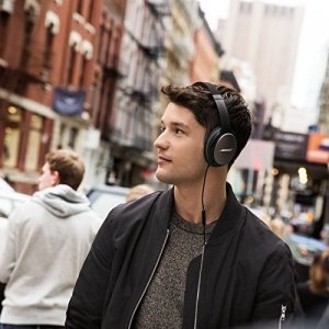 Bose QuietComfort 25