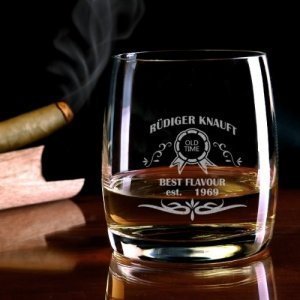 Edles Whiskey Glas mit Personalisierung