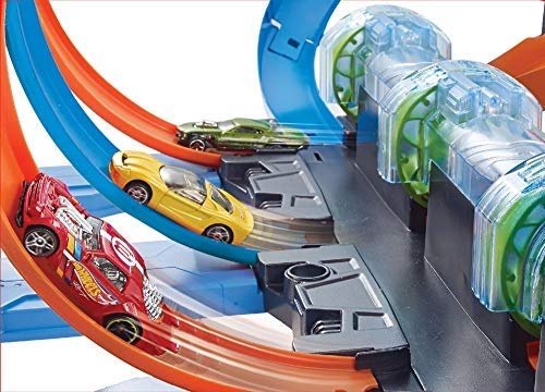 Hot Wheels FTB65 Korkenzieher-Crash Trackset