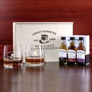 Privatglas Whiskey Geschenk Set mit gratis Gravur - in Box aus Holz -The Last Gentleman