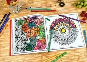 STABILO Kreative Auszeit Frühlingsgefühle - Filzstifte und Malbuch für Erwachsene mit 78 filigran
