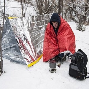 STEPS Rettungs Zelt Notfall Überleben Schutz Mylar thermischen Rettungsfolie, Einschließlich 2 PCS