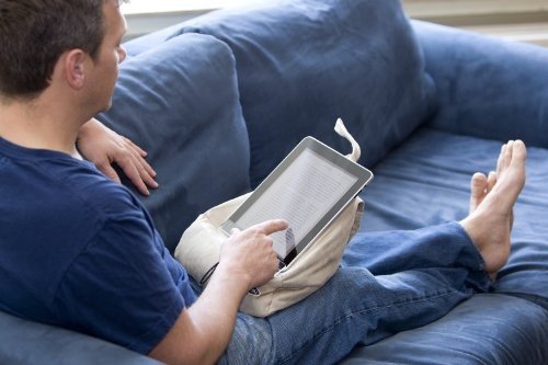 Book Seat Lesesack/Buchstütze/Buchkissen/Tablet PC halter/Reisekissen mit Tasche, grau
